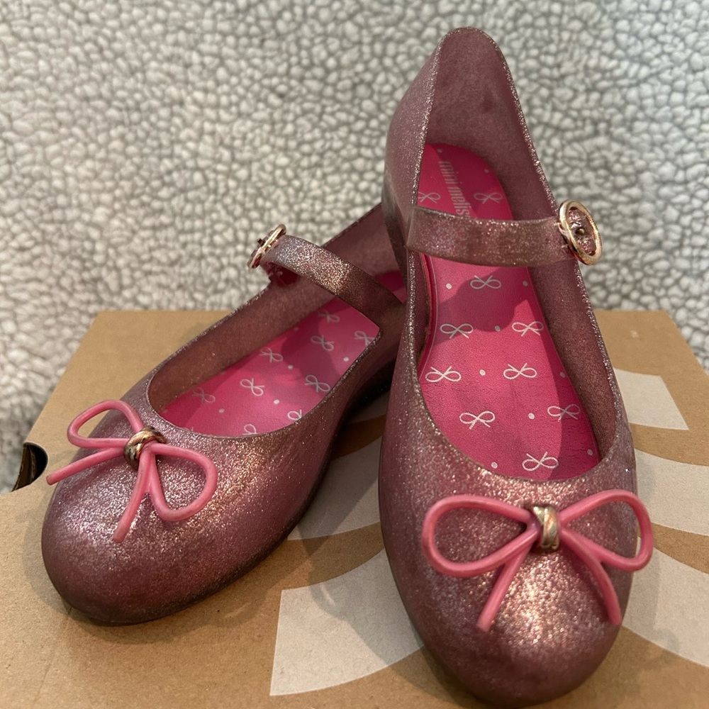 Mini Melissa Sparkly Pink Dress Shoes with Bow
